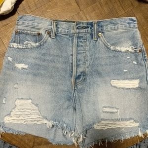 Abercrombie high rise 4" short